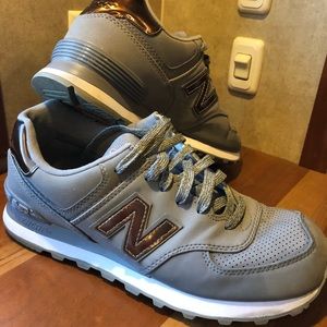 Women’s New Balance 574s